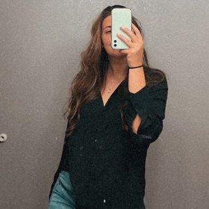 Meet your Posher, Avery